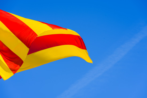 Las elecciones catalanas permiten evadir la normativa del confinamiento
