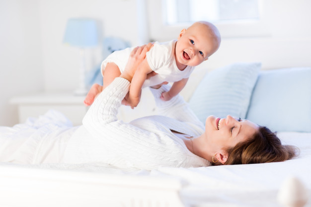 ¿Sabías que si estás en ERTE pierdes la deducción por maternidad en la declaración de la renta?