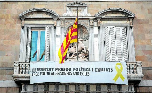 Fachada de la Generalitat de Cataluña